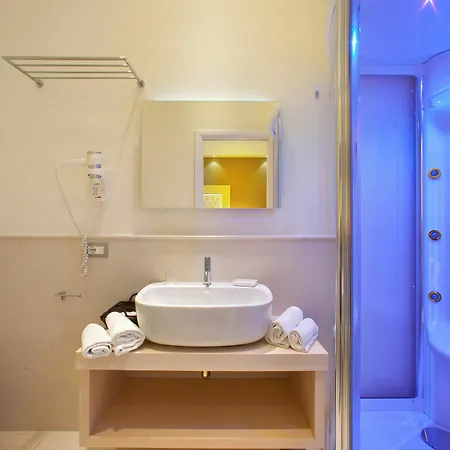 Πανσιόν Palazzo Montefusco 4*