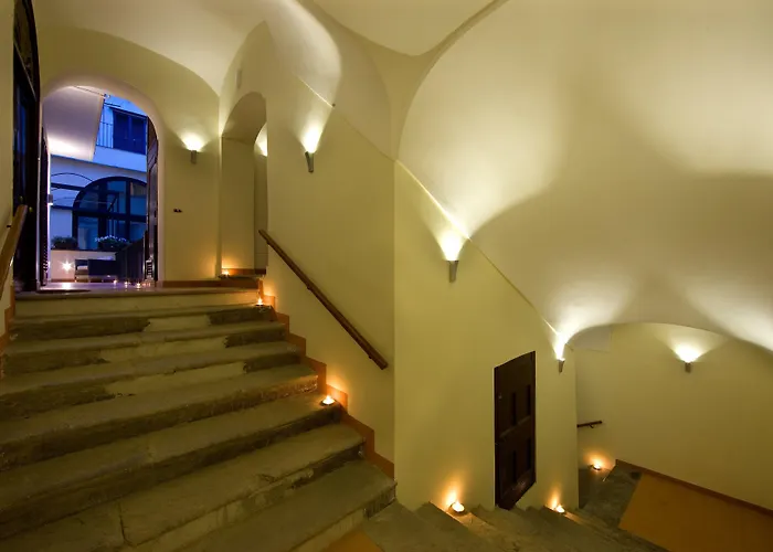 Palazzo Montefusco Pensión