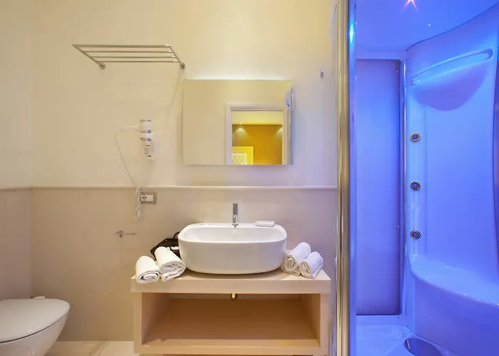 Pensión Palazzo Montefusco 4*