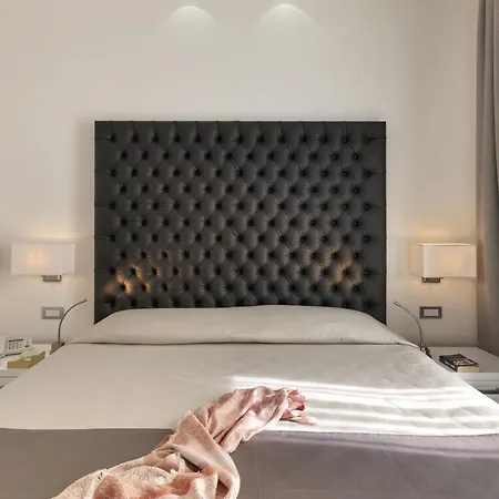 Palazzo Montefusco Gasthuis 4*